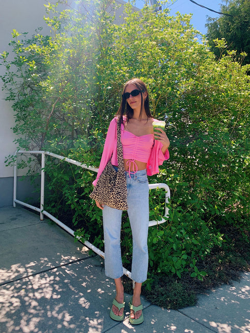 Model Moment Top// Pink